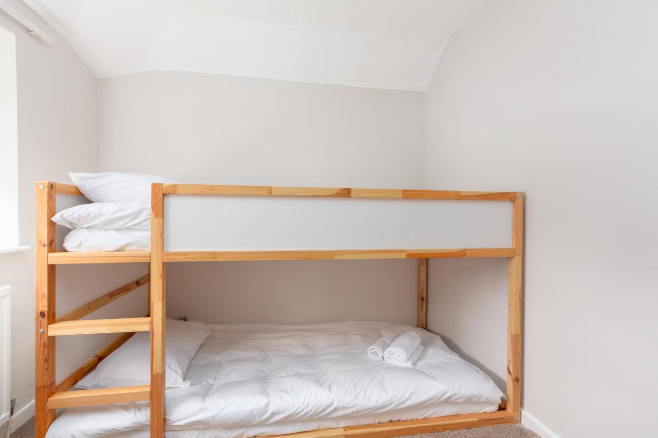 Charles Alexander Short Stay - Moorway House Poulton-le-Fylde Bagian luar foto
